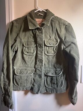 Aeropostale Olive Green Corduroy Utility Jacket with Multiple Pockets